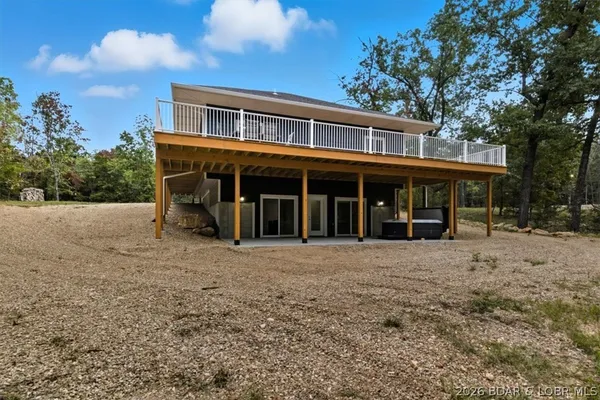 $725,000 | 500 Big Cedar Drive, Camdenton, MO 65020