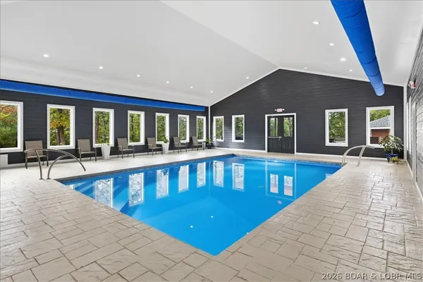 $725,000 | 500 Big Cedar Drive, Camdenton, MO 65020