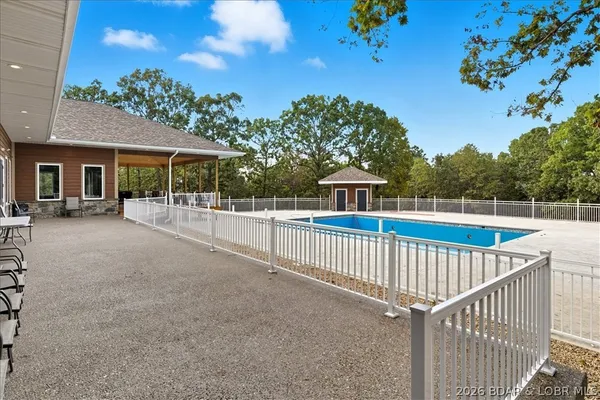 $725,000 | 500 Big Cedar Drive, Camdenton, MO 65020