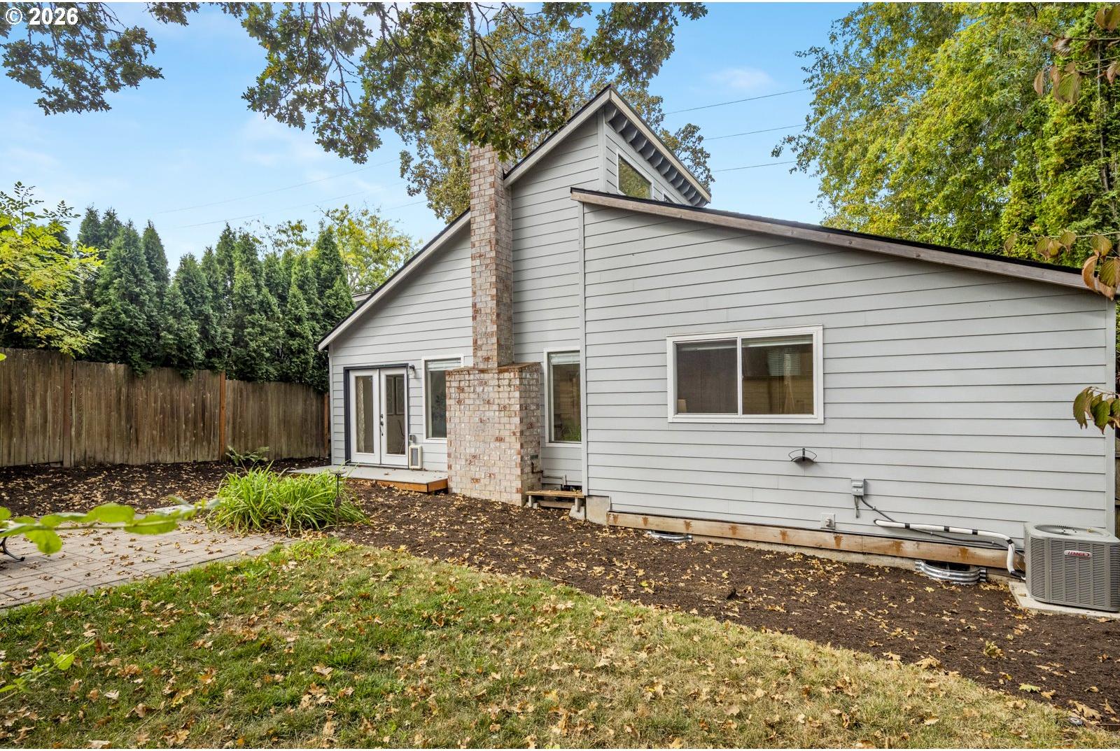 10946 Southwest 65th Avenue Portland, OR 97219 - Photo 45 of 48 Gallery Image 45