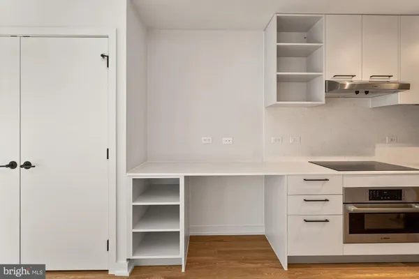$2,200 | 1625 Eckington Place Northeast, Unit 515, Washington, DC 20002
