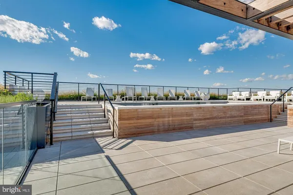 $2,200 | 1625 Eckington Place Northeast, Unit 515, Washington, DC 20002