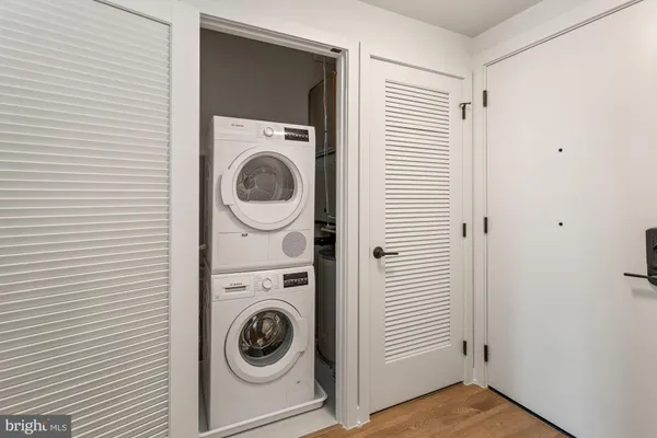$2,200 | 1625 Eckington Place Northeast, Unit 515, Washington, DC 20002