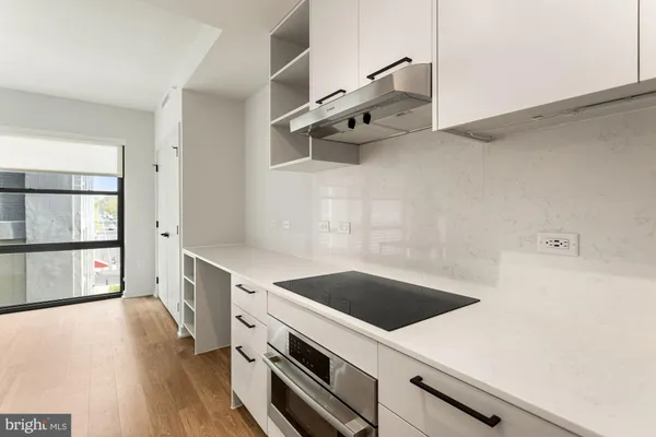 $2,200 | 1625 Eckington Place Northeast, Unit 515, Washington, DC 20002