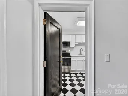 $239,000 | 103 South Laurel Avenue, Unit 83B, Charlotte, NC 28207