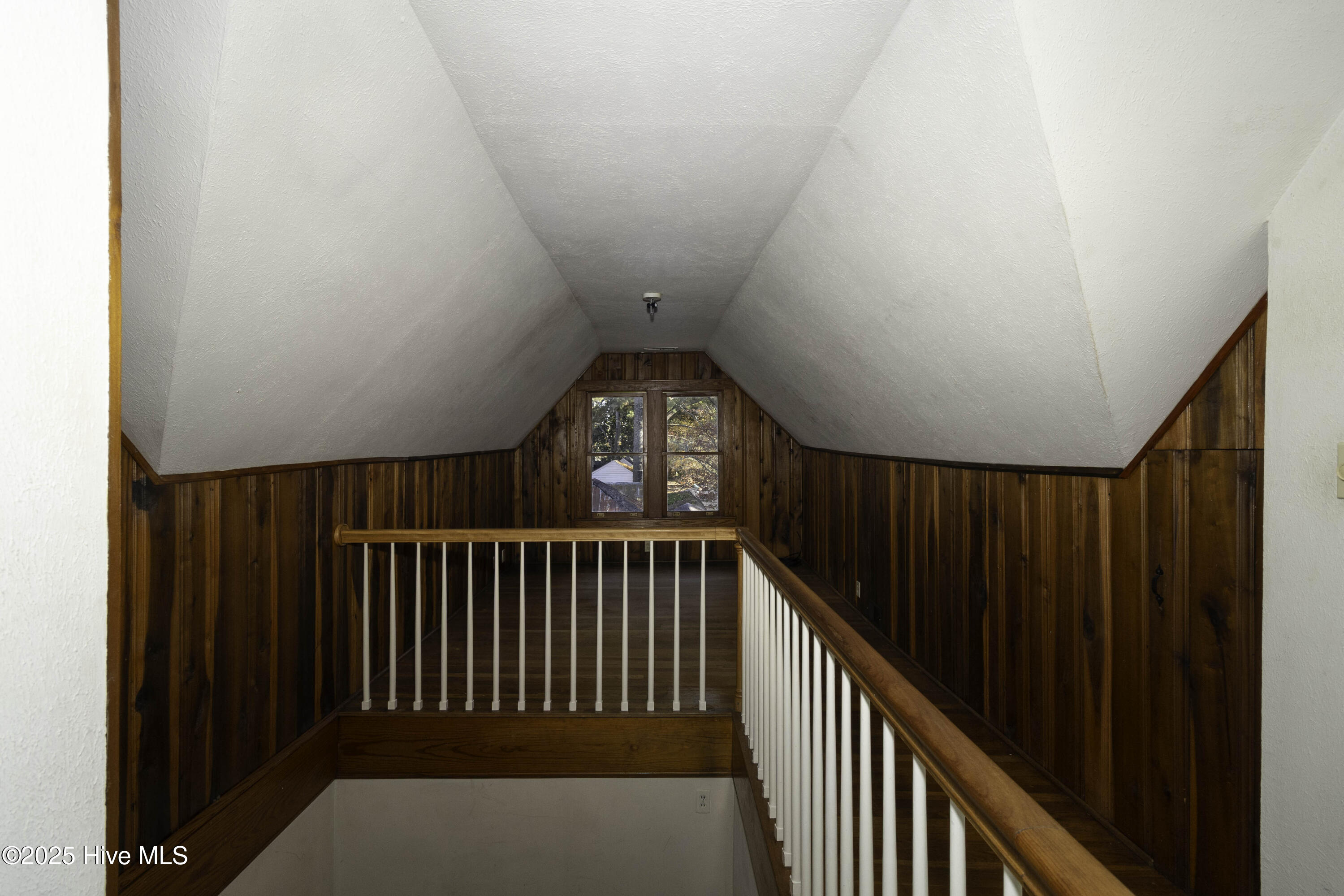 103 East Pitt Street Windsor, NC 27983 - Photo 20 of 33 Upstairs Bonus