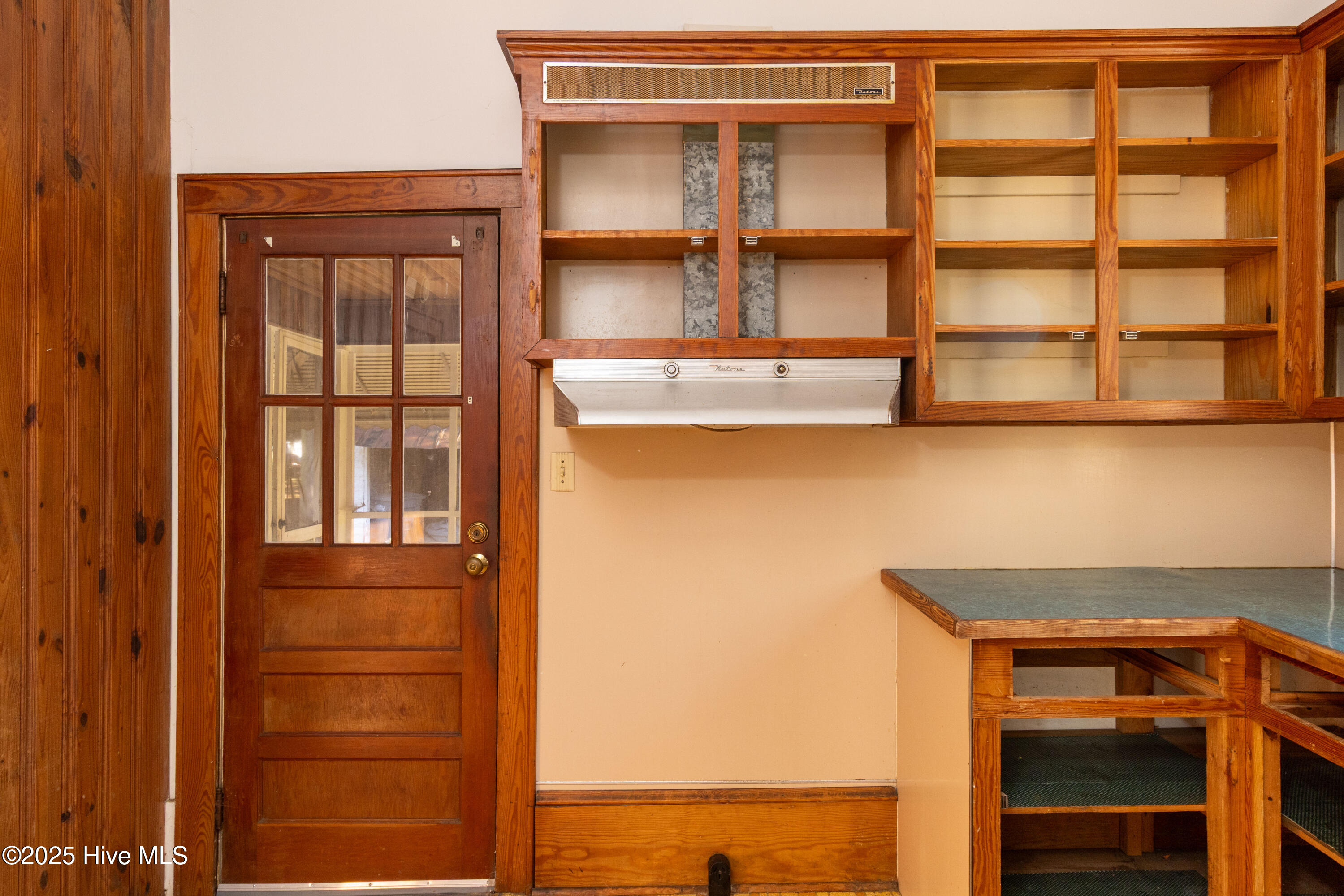 103 East Pitt Street Windsor, NC 27983 - Photo 29 of 33 Kitchen