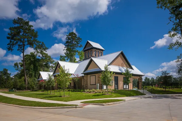 $539,900 | 1015 Ginger Glade Lane, Pinehurst, TX 77362