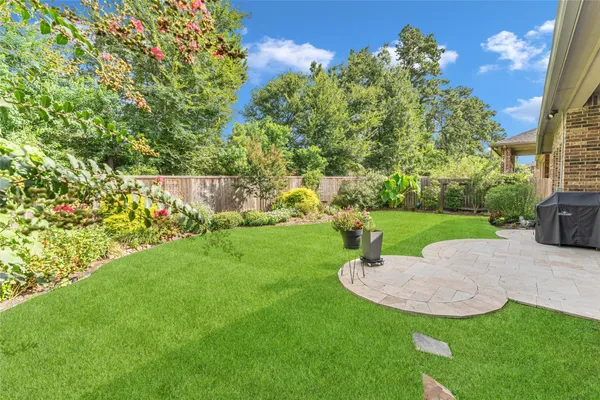 $539,900 | 1015 Ginger Glade Lane, Pinehurst, TX 77362