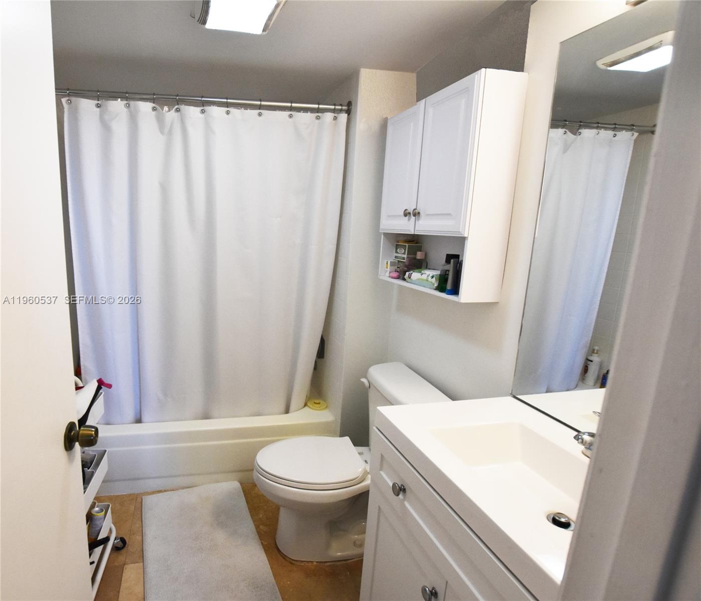 540 Brickell Key Drive, Unit 505 Miami, FL 33131 - Photo 16 of 40