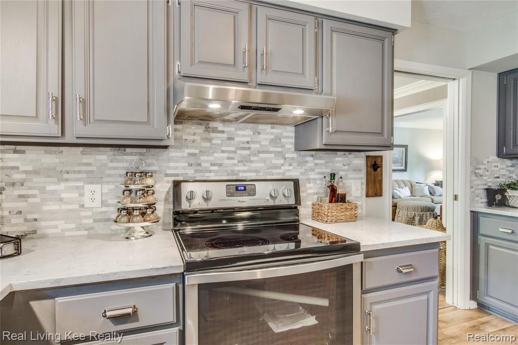 1635 North Kilburn Road Rochester Hills, MI 48306 - Photo 21 of 62