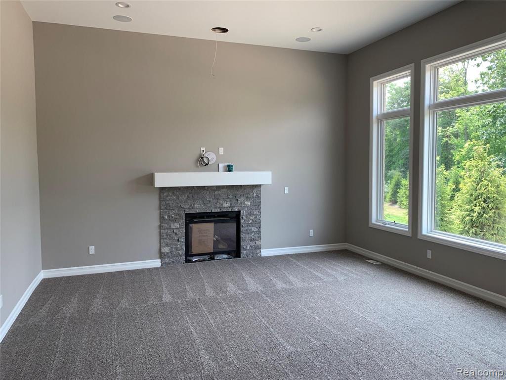 1880 Traceky Rochester Hills, MI 48306 - Photo 7 of 21