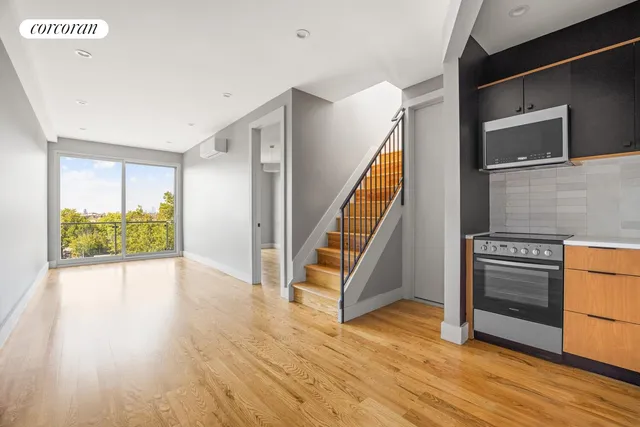 $675,000 | 1226 Saint Marks Avenue, Unit 4B | Weeksville