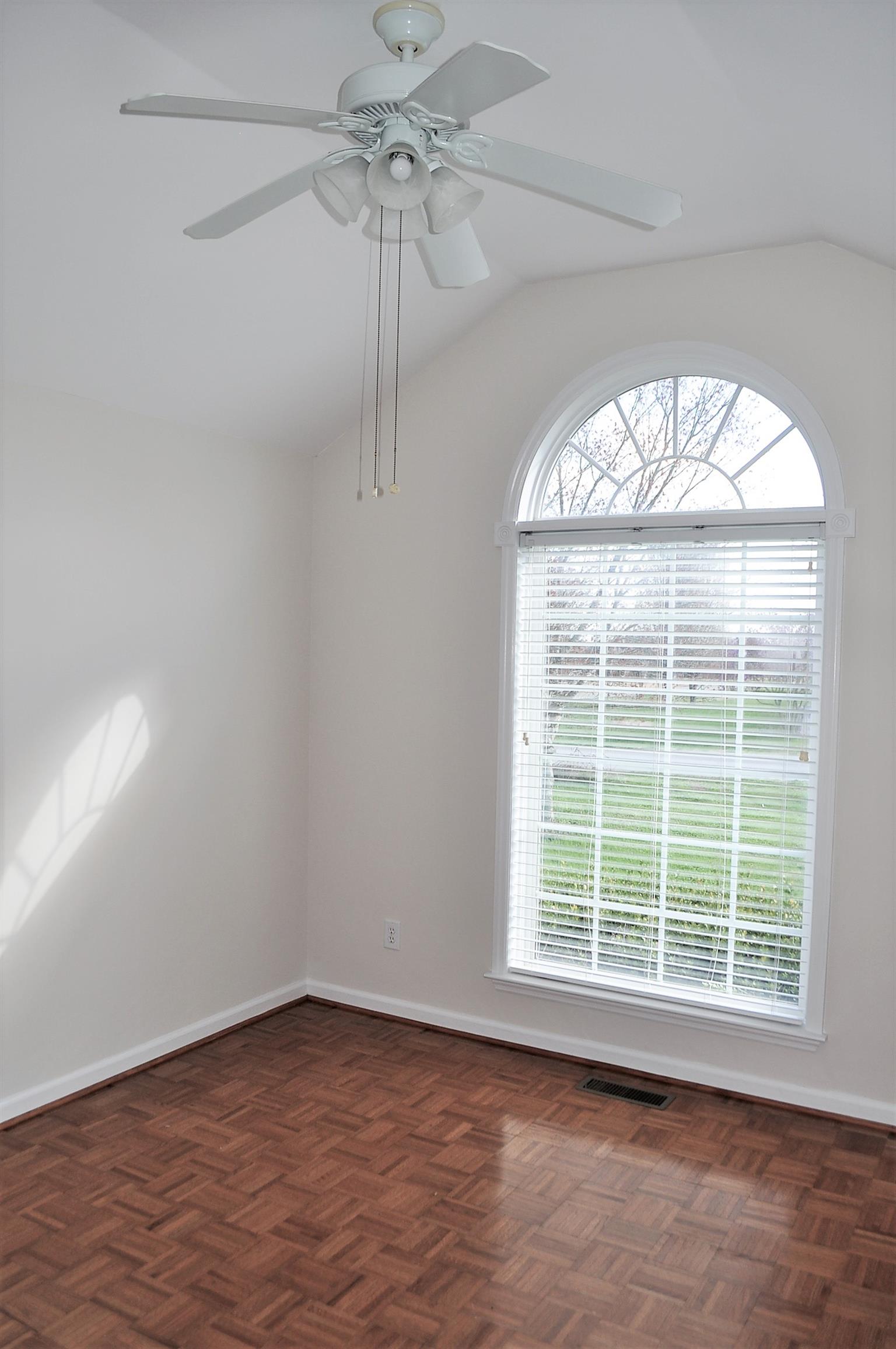 37 Lacy Road Fayetteville, TN 37334 - Photo 7 of 30 Gallery Image 7