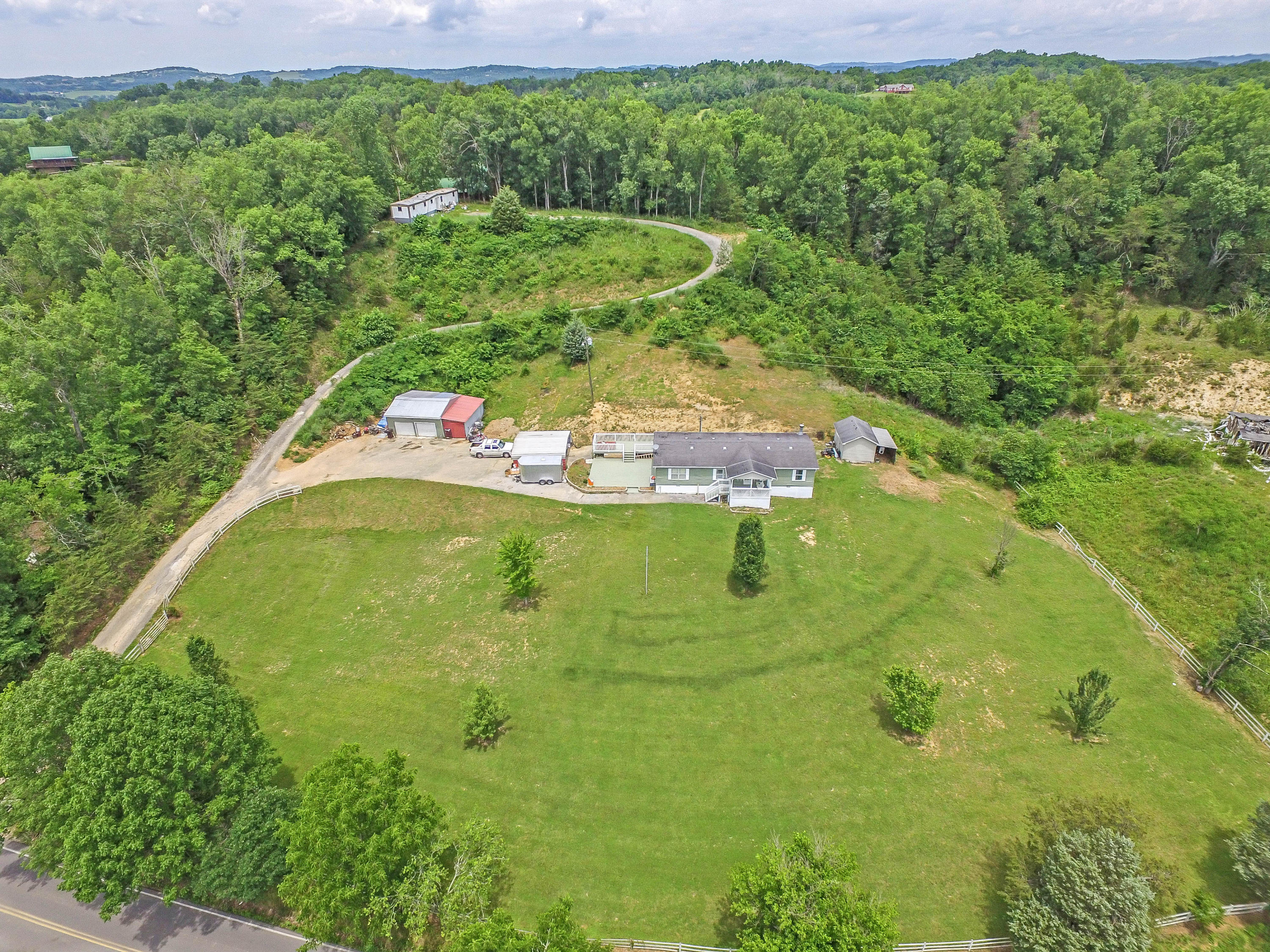 1086 Powder Springs Road Sevierville, TN 37876 - Photo 3 of 25 OverheadView