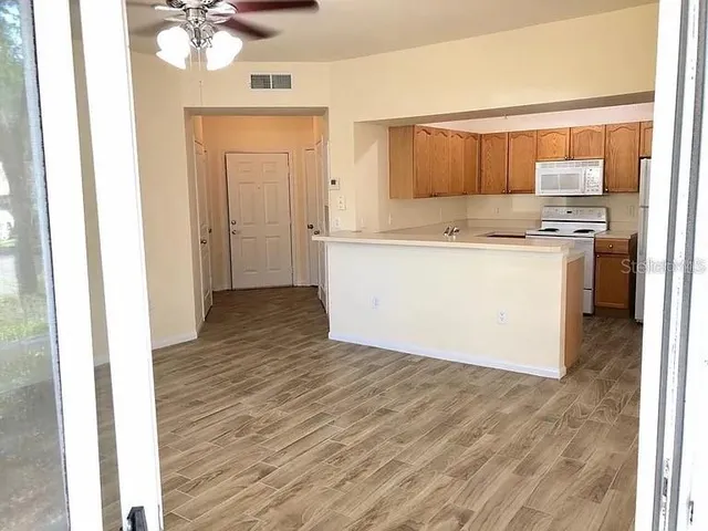 $238,500 | 5125 Palm Springs Boulevard, Unit 3104, Tampa, FL 33647