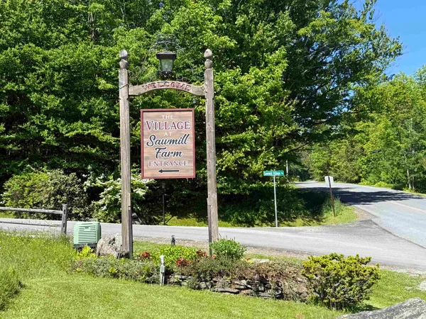 $199,595 | 19 Stone Ridge Loop, West Dover, VT 05356