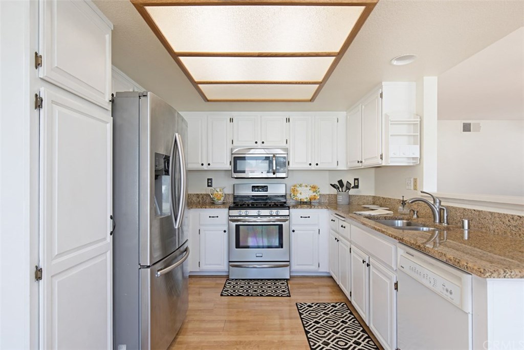 3476 Silver Cloud Drive Norco, CA 92860 - Photo 20 of 49