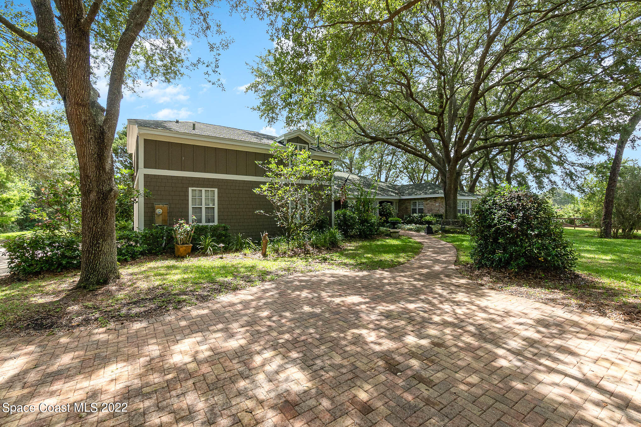 4025 Turtle Mound Road Melbourne, FL 32934 - Photo 3 of 54 Front