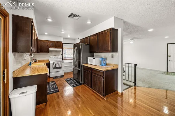 $330,000 | 150 Regency Boulevard, Pueblo, CO 81005