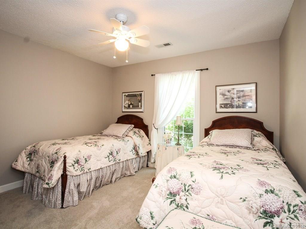 4725 Truscott Road Charlotte, NC 28226 - Photo 12 of 20 Gallery Image 12