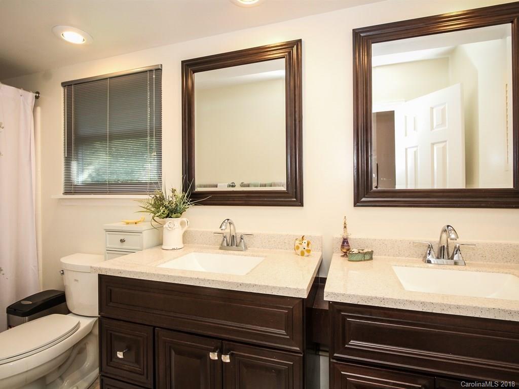 4725 Truscott Road Charlotte, NC 28226 - Photo 15 of 20 Gallery Image 15