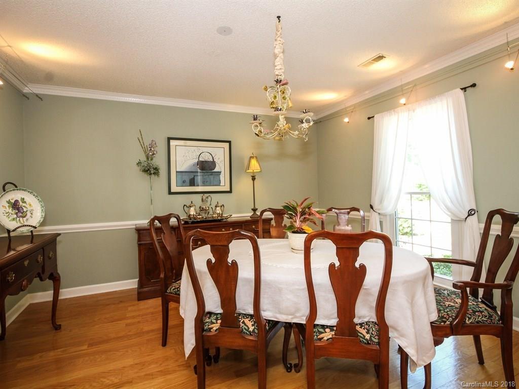 4725 Truscott Road Charlotte, NC 28226 - Photo 5 of 20 Gallery Image 5