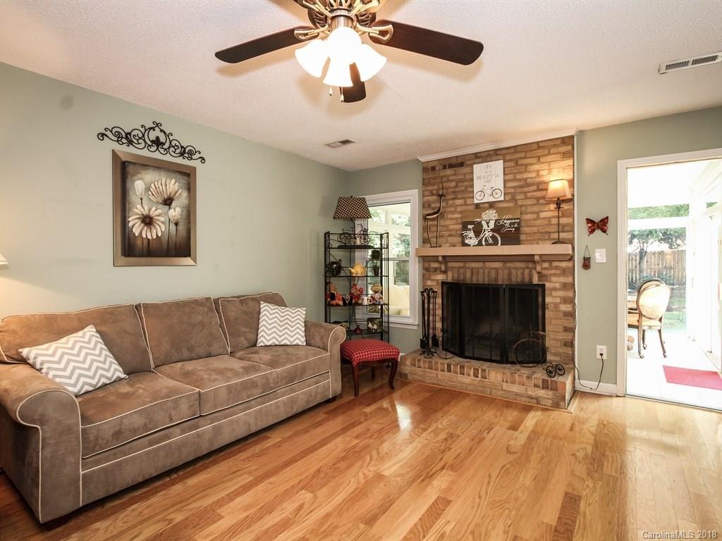 4725 Truscott Road Charlotte, NC 28226 - Photo 6 of 20 Gallery Image 6