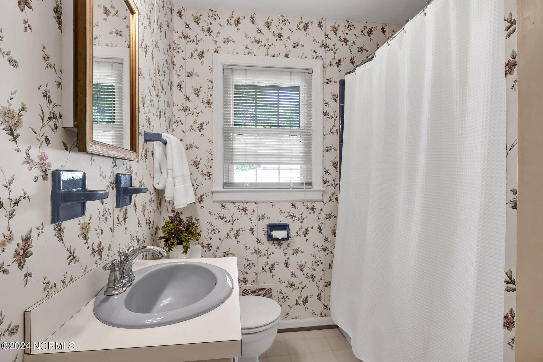 223 Huntington Road Wilmington, NC 28403 - Photo 16 of 28 016_p1499860_500