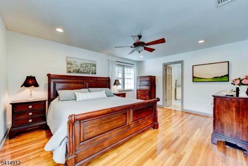 76 East Lake Road Kinnelon, NJ 07405 - Photo 22 of 44