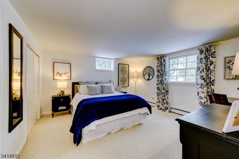 76 East Lake Road Kinnelon, NJ 07405 - Photo 33 of 44