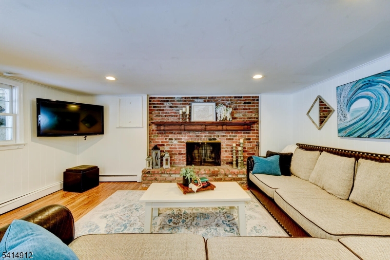 76 East Lake Road Kinnelon, NJ 07405 - Photo 36 of 44