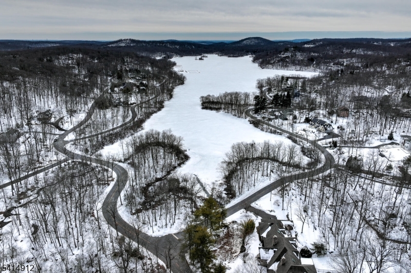 76 East Lake Road Kinnelon, NJ 07405 - Photo 41 of 44