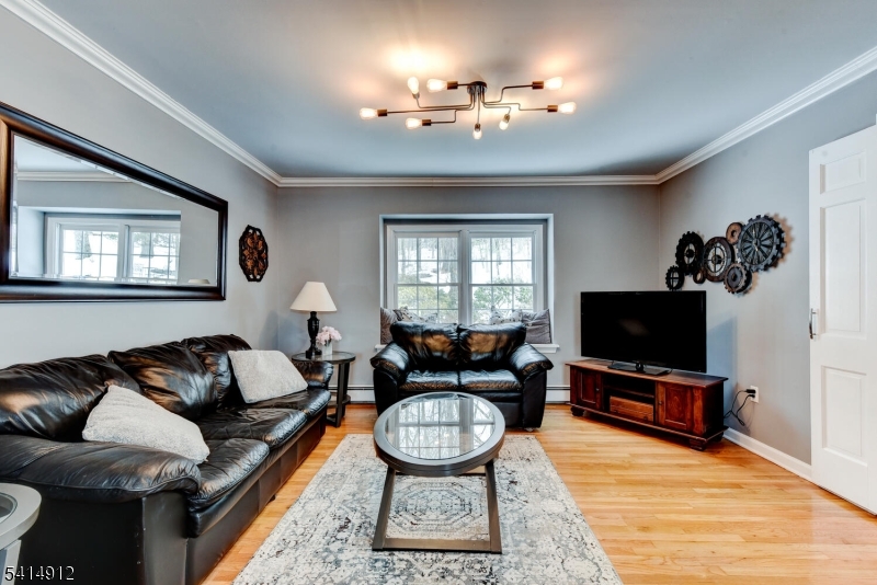 76 East Lake Road Kinnelon, NJ 07405 - Photo 10 of 44