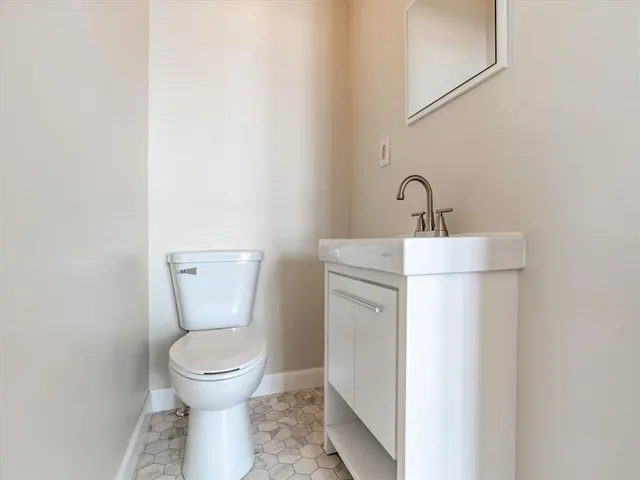 $215,000 | 1906 Sacramento Street, St. Joseph, MO 64507