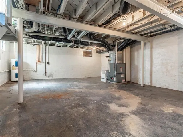 $215,000 | 1906 Sacramento Street, St. Joseph, MO 64507