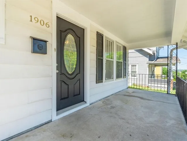 $215,000 | 1906 Sacramento Street, St. Joseph, MO 64507