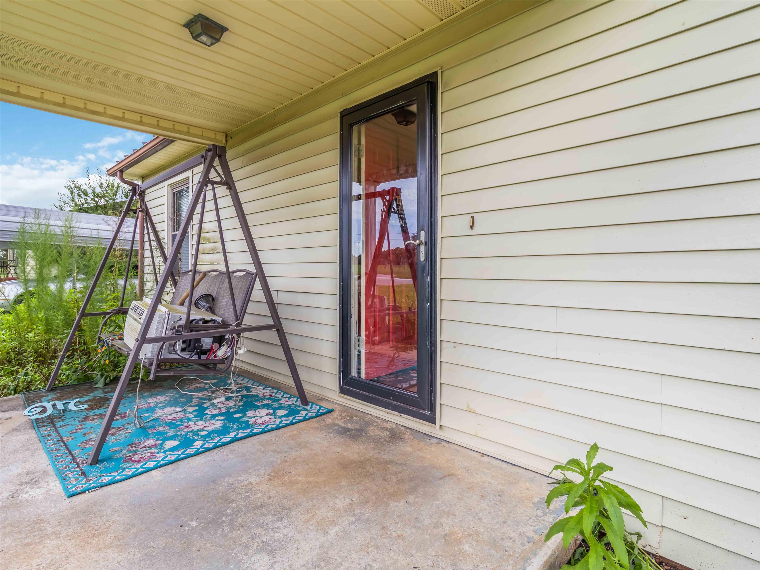 501 Mc Graw Road Cowpens, SC 29330 - Photo 3 of 29 Gallery Image 3
