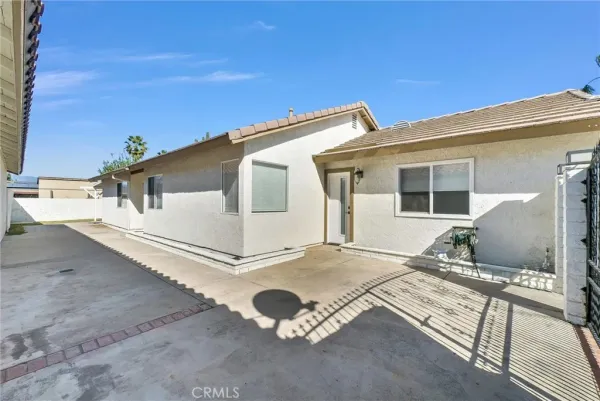 $589,000 | 2092 West Greenbriar Street, Colton, CA 92324
