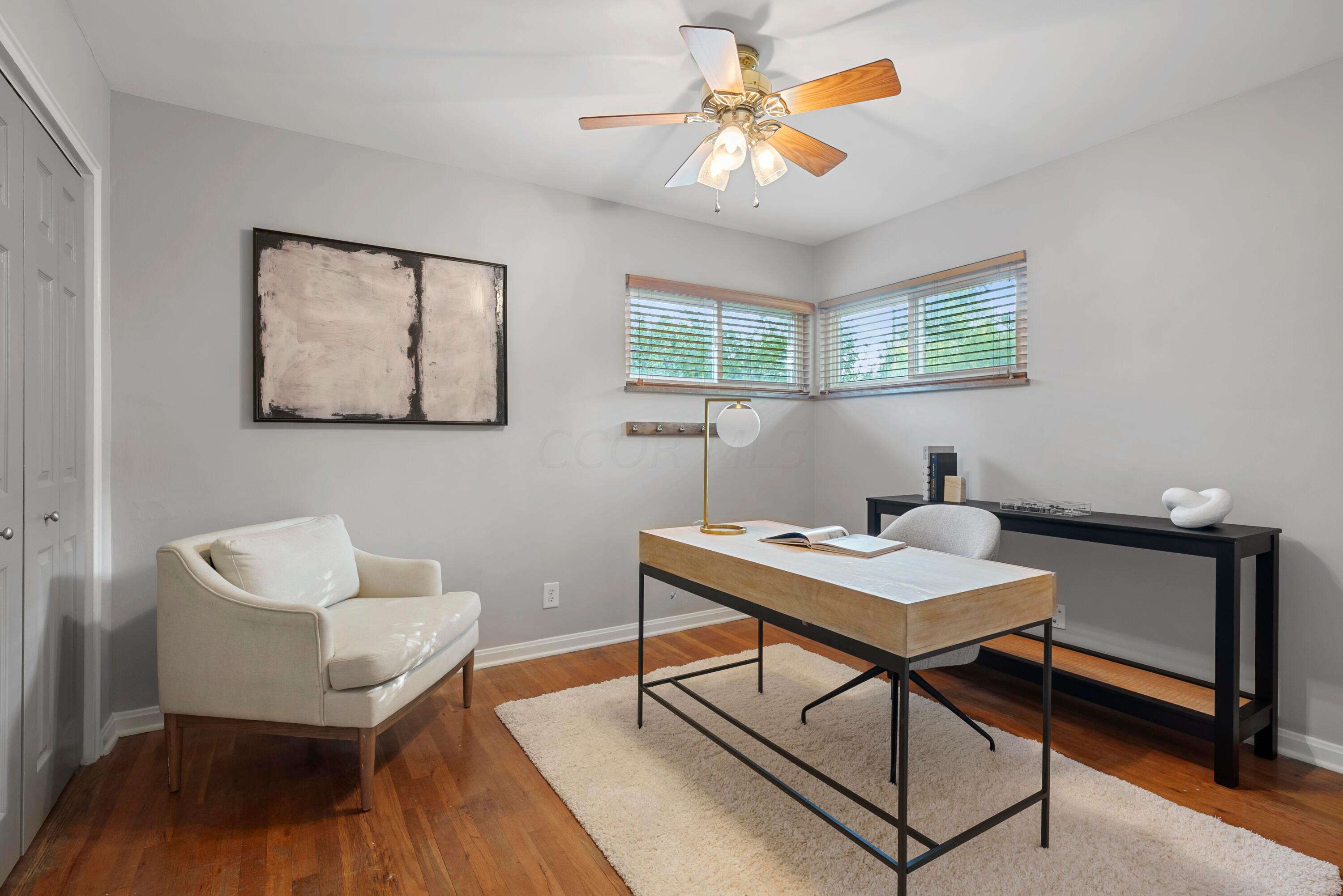 3321 Redding Road Columbus, OH 43221 - Photo 12 of 35 DSC06321