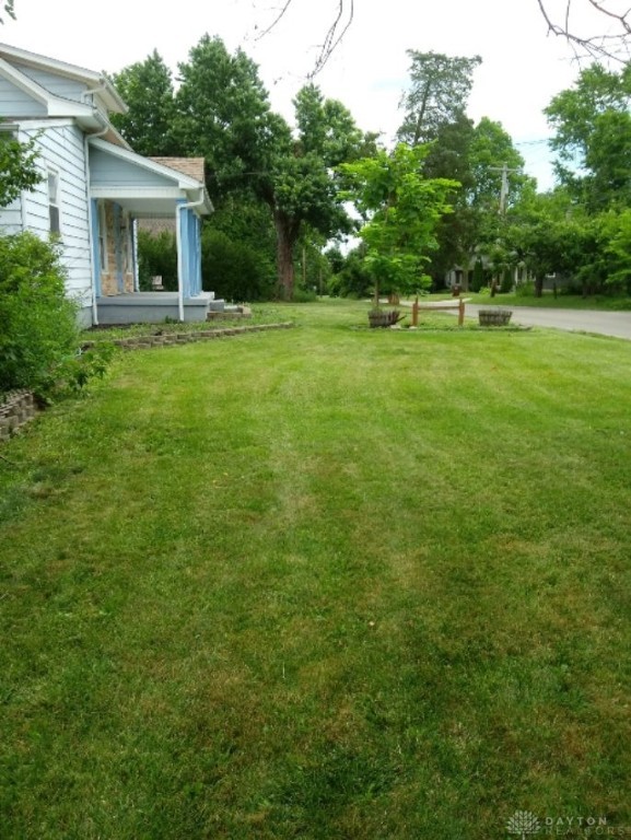 1885 East Westbrook Road Dayton, OH 45415 - Photo 2 of 15