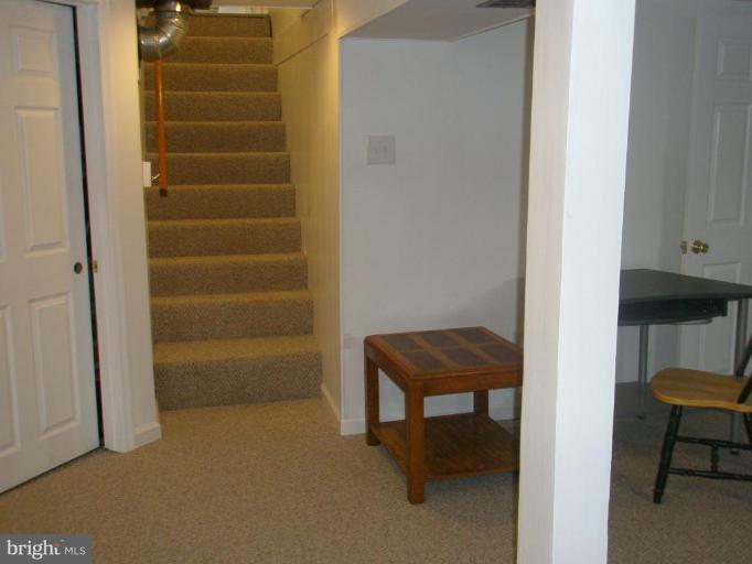 10539 Old Annapolis Road Frederick, MD 21701 - Photo 15 of 18 Staircase