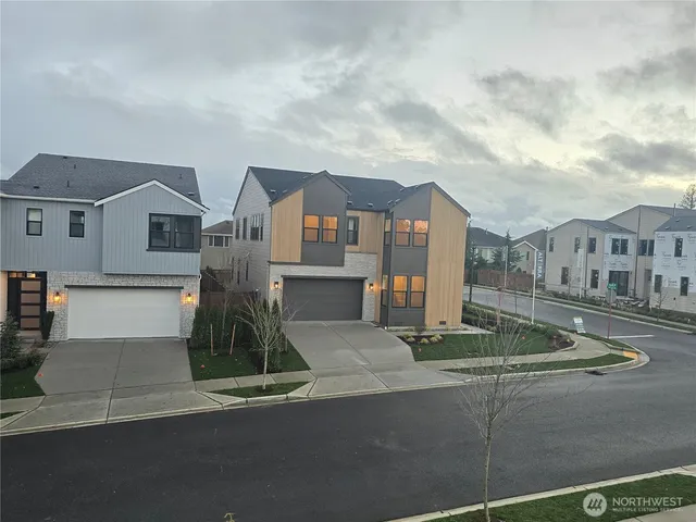 $2,498,900 | 13809 Southeast 85th Street, Newcastle, WA 98059