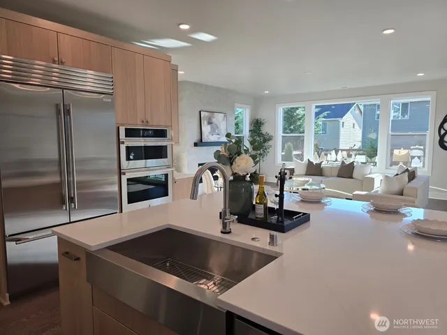 $2,498,900 | 13809 Southeast 85th Street, Newcastle, WA 98059