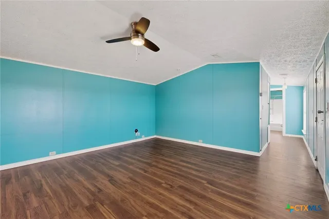 $250,000 | 195 Gato Road, Cedar Creek, TX 78612