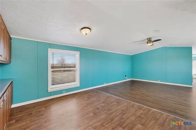 $250,000 | 195 Gato Road, Cedar Creek, TX 78612