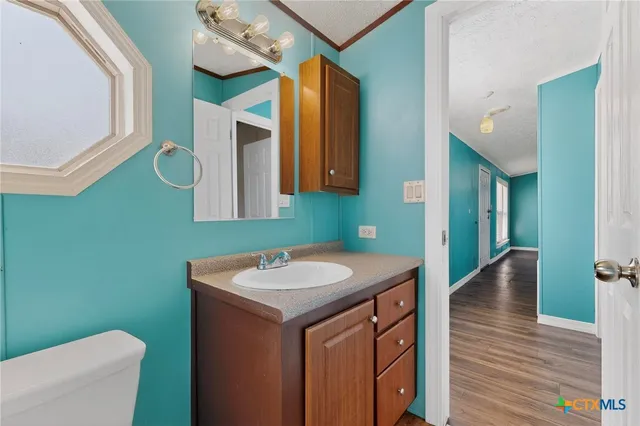 $250,000 | 195 Gato Road, Cedar Creek, TX 78612