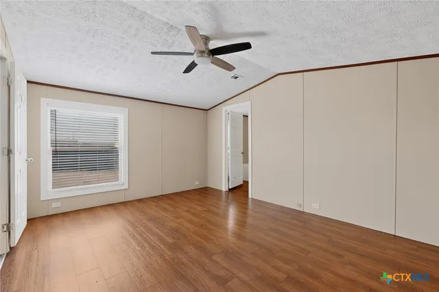 $250,000 | 195 Gato Road, Cedar Creek, TX 78612