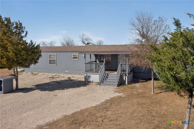 $250,000 | 195 Gato Road, Cedar Creek, TX 78612