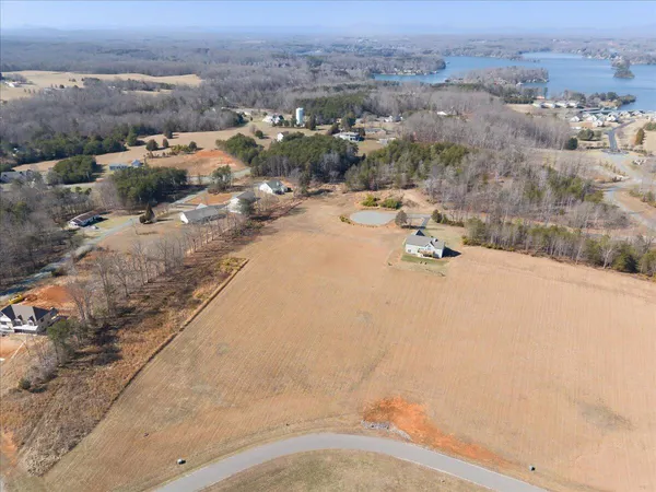 $97,500 | Lot 46 Congressional Way Union, Union Hall, VA 24176